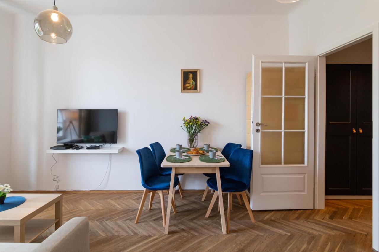 Old Town Charming Cozy Fully Equipped Lejlighed Kraków Eksteriør billede