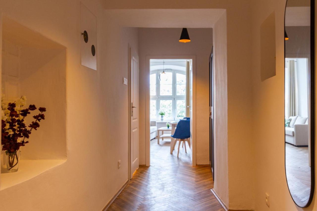 Old Town Charming Cozy Fully Equipped Lejlighed Kraków Eksteriør billede